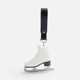 Брелок «Фигурный конек», белый