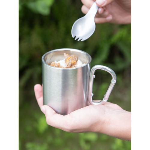 Кружка Trek, с серебристой ручкой-карабином