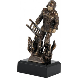 Фигурка литая Пожарный RTYR3768/BR 19см